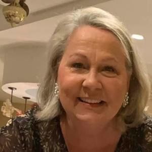 Meet your Posher, Cynthia